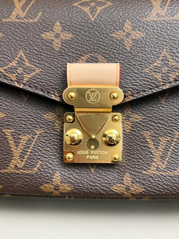 i1668701822_4839_5 Louis Vuitton Pochette Métis East West